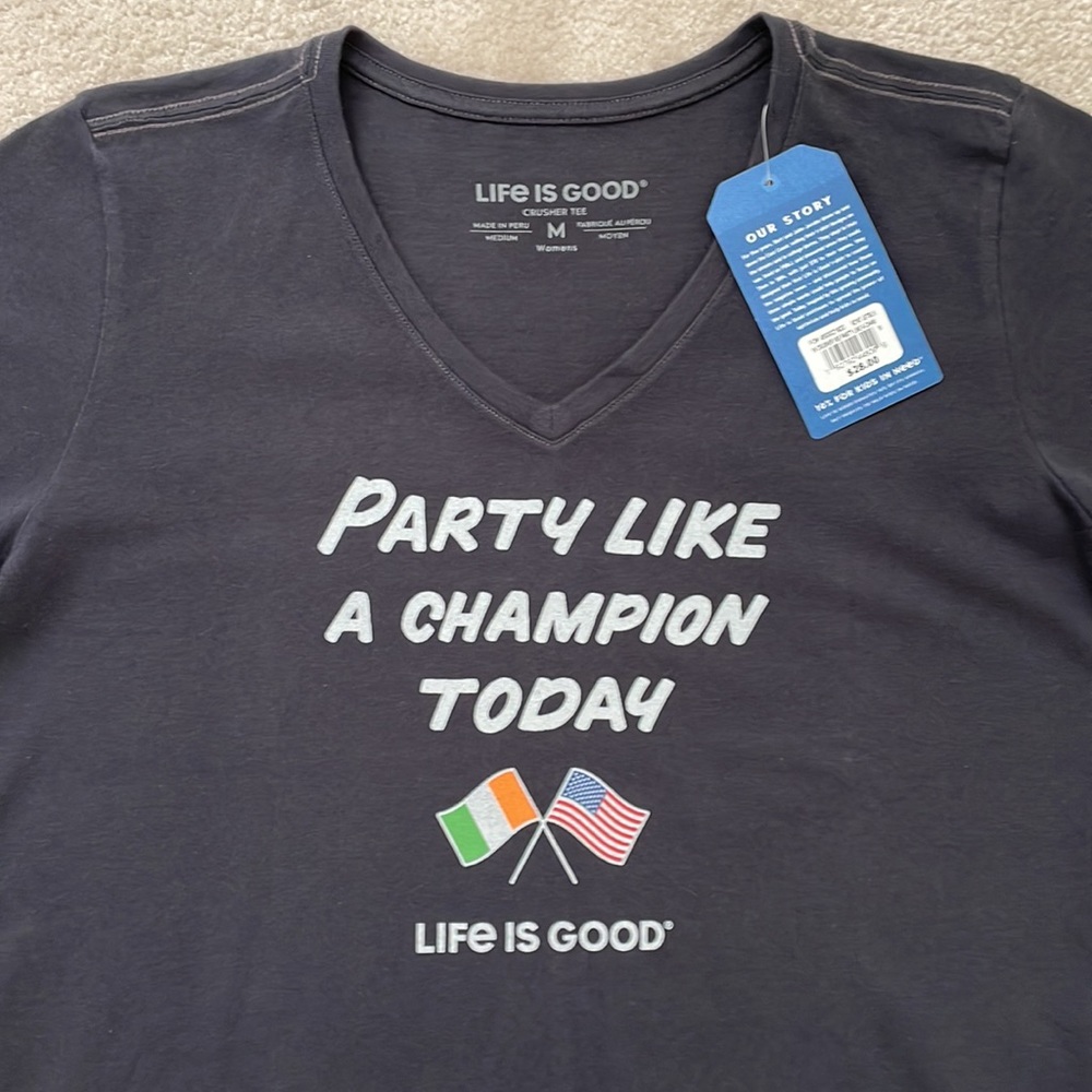 NWT Life Is Good Crusher Tee